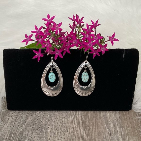 Brighton Jewelry - 💗Brighton Retired Santa Fe Turquoise French Wire Earrings Silver-Turquoise